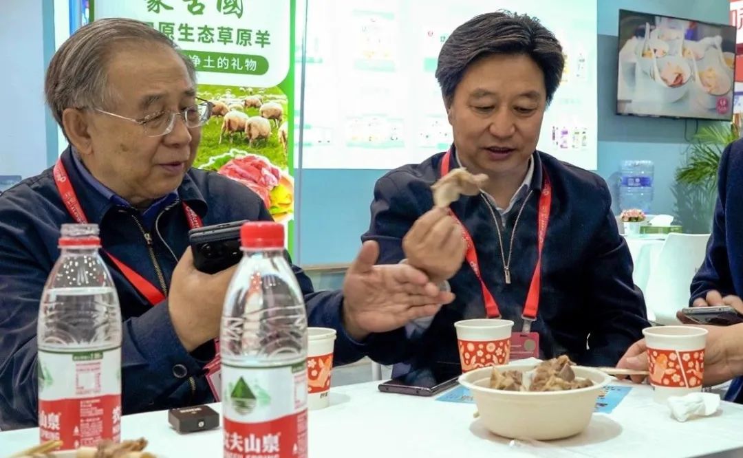 1680855524371894.jpg 餐饮6.jpg